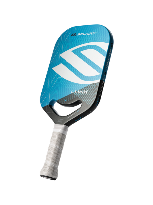 Selkirk LUXX Control Invikta